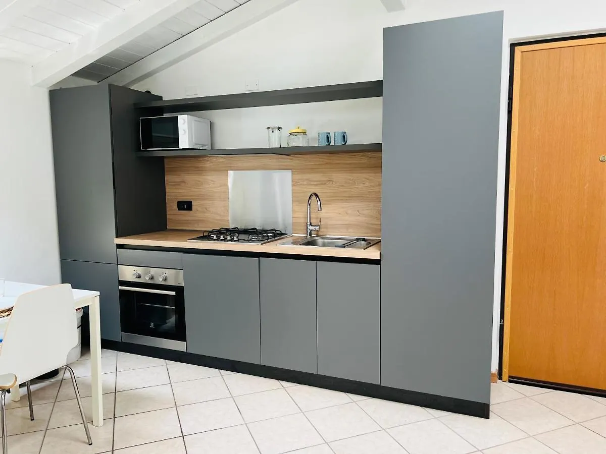 Suite And Pool Castion Veronese Apartment
