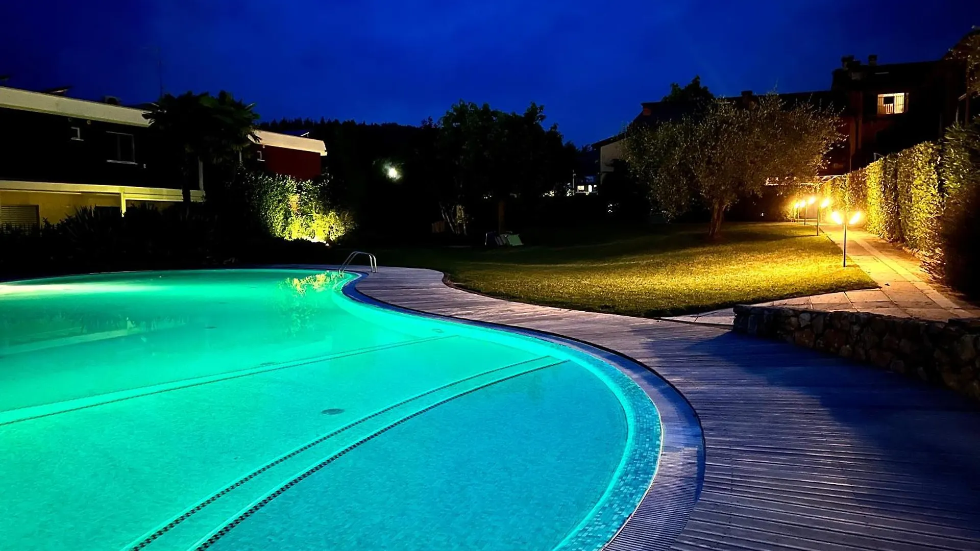 Apartment Suite And Pool Castion Veronese