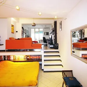 https://loft-tra-savona-ed-albissola.hotelitalianriviera.com