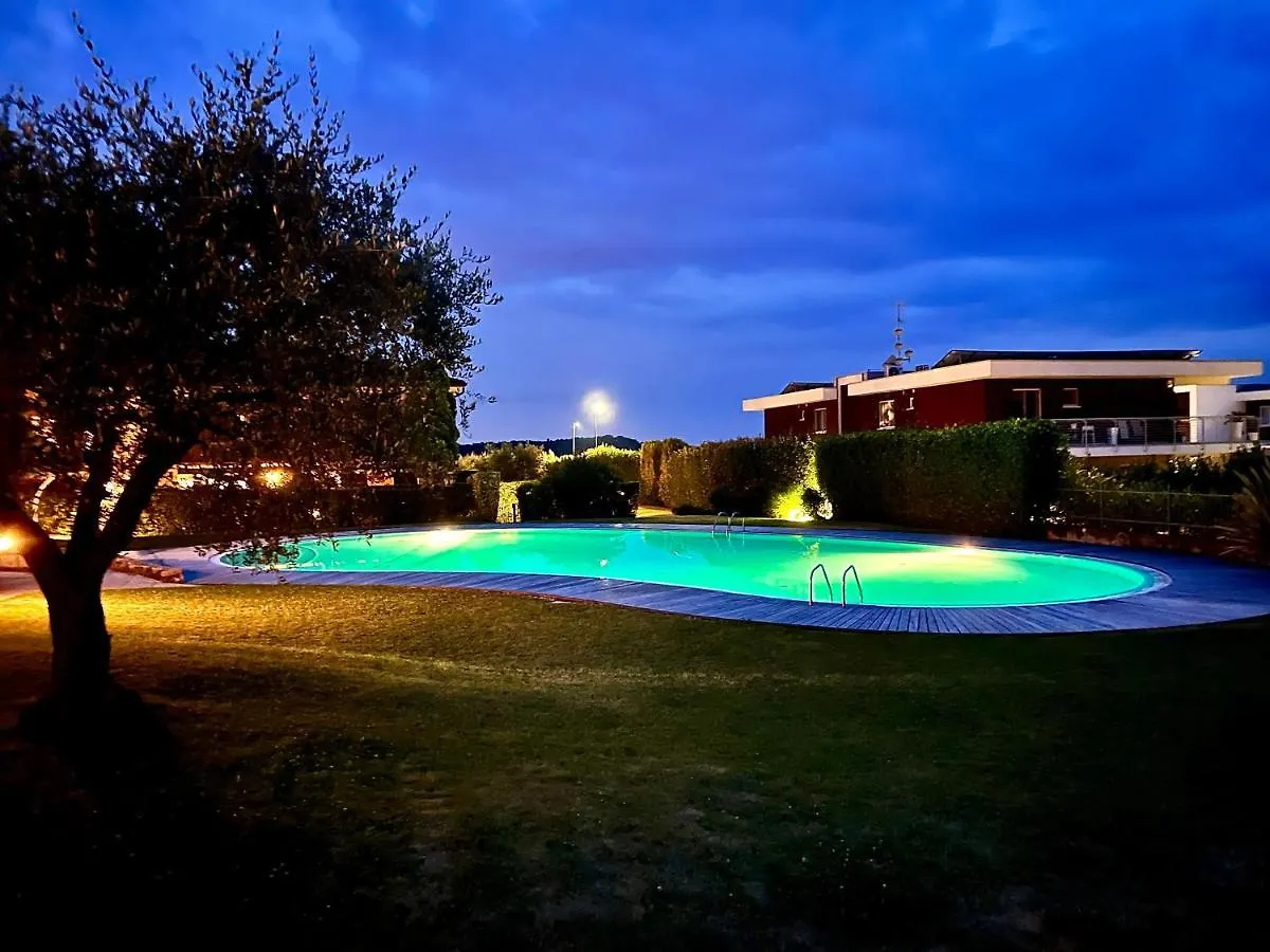 Suite And Pool Castion Veronese Apartment